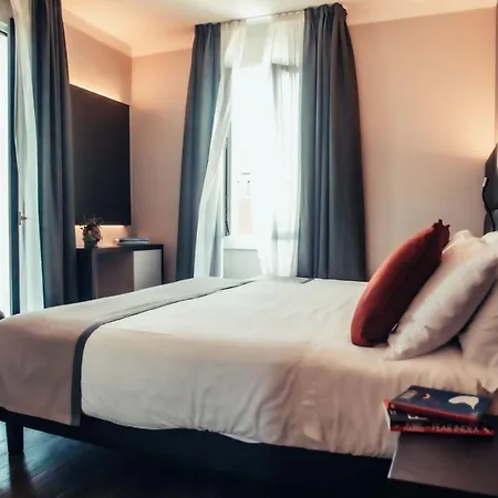 Benaco Hotel 3*
