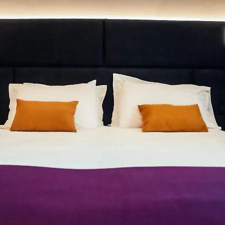 Benaco Hotel