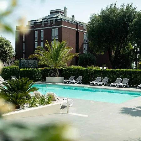 Hotel Benaco 3*
