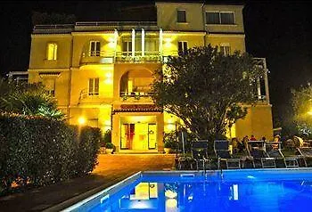 Benaco Hotel Desenzano del Garda