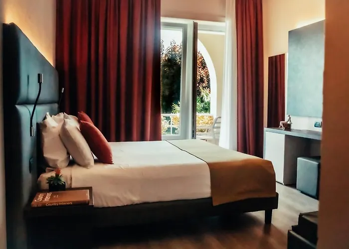 Benaco 3* Desenzano del Garda