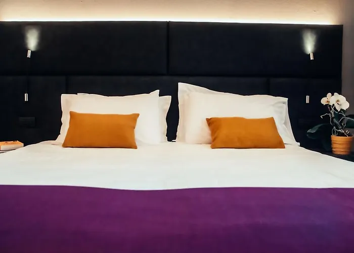 Benaco Hotel