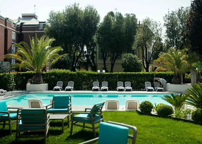 Benaco 3* Desenzano del Garda