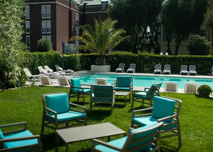 Benaco Hotel 3*