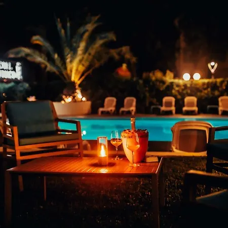 Ξενοδοχείο Benaco 3*